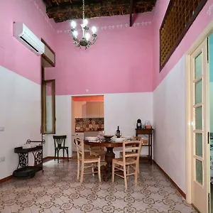 atrium-naples.hotels-amalfi.com/